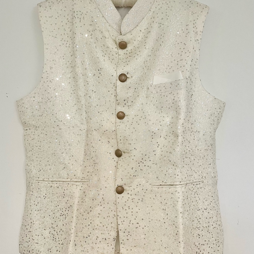 Sparkling Cream Sleeveless Vest with Gold Buttons